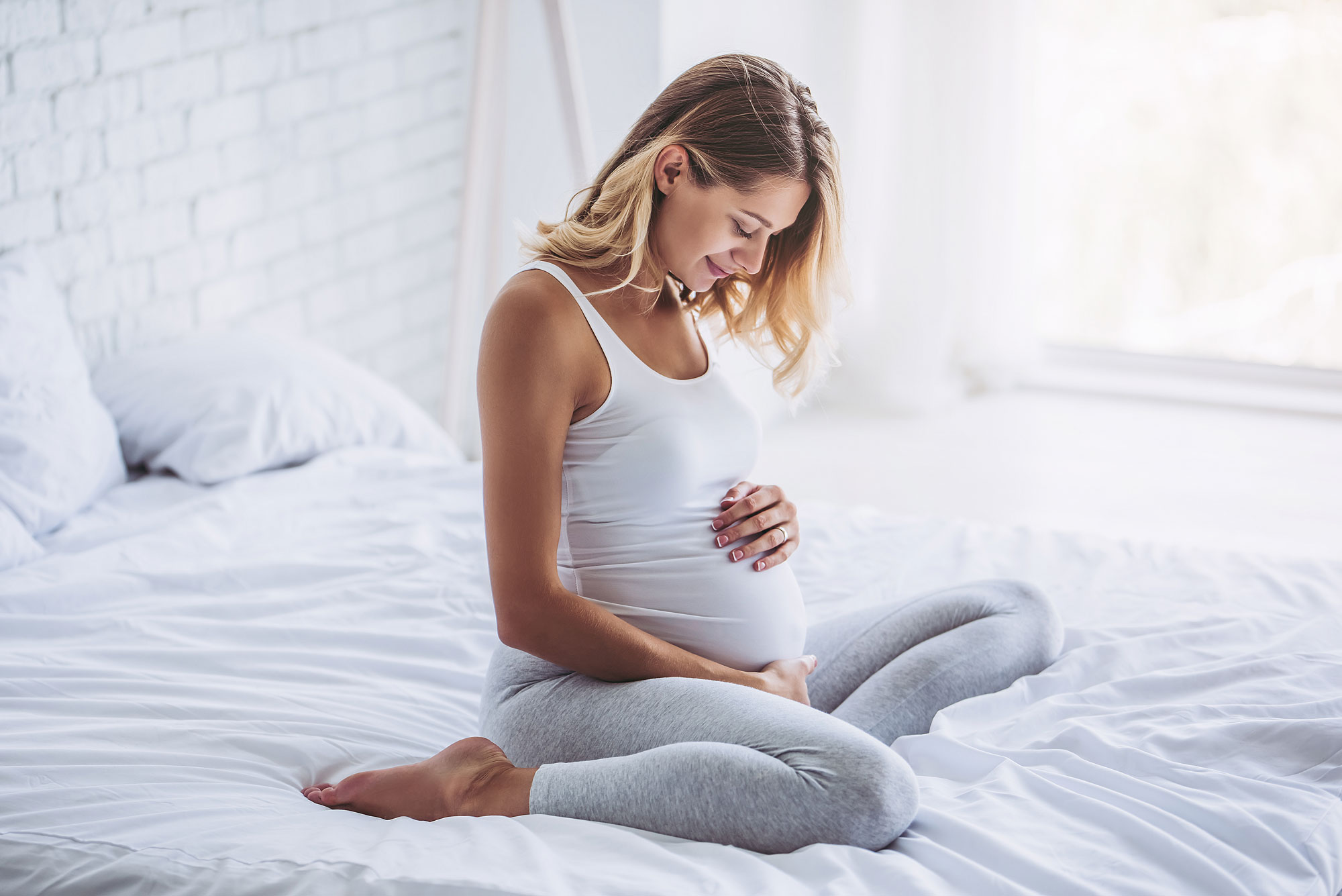 Femme enceinte grâce au soin Babymoon
